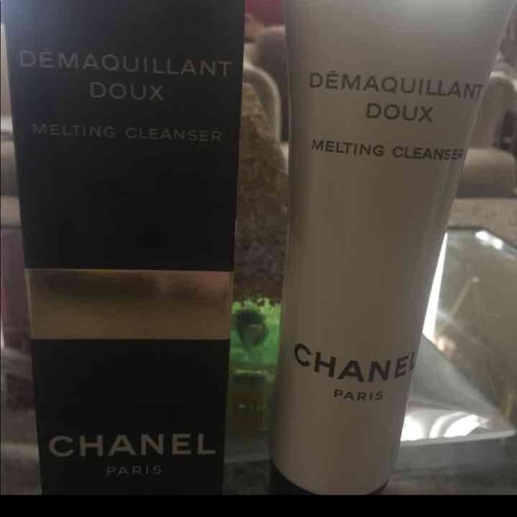 CHANEL Other - New Authentic Chanel Melting Cleanser CHANEL Other - New Authentic Chanel Melting Cleanser